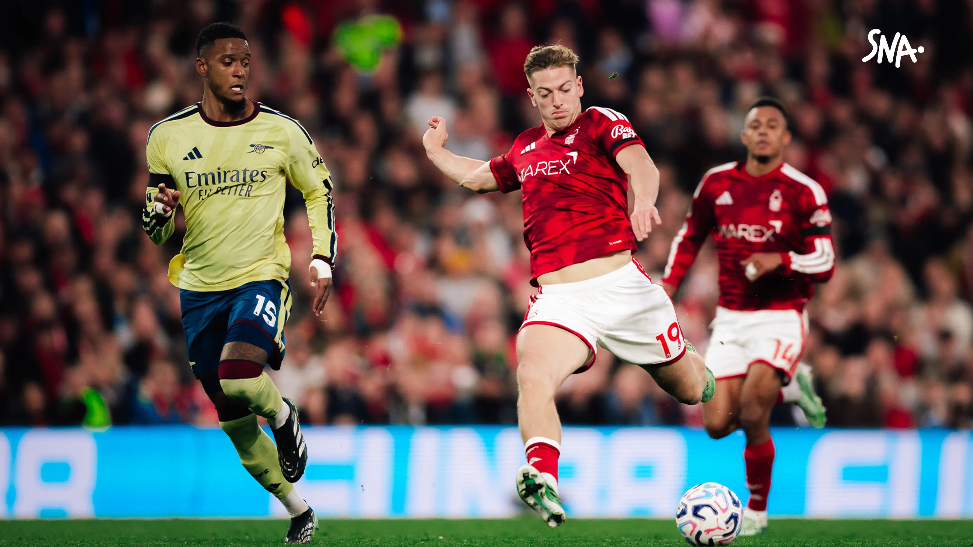 Liam Delap facing Arsenal at the City Ground