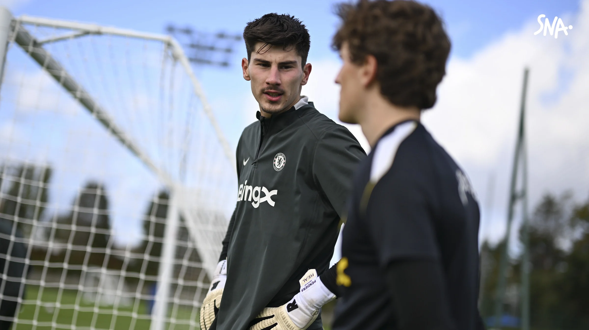 Mike Penders at Chelsea training on 22 October 2026 ahead of the Tottenham derby.