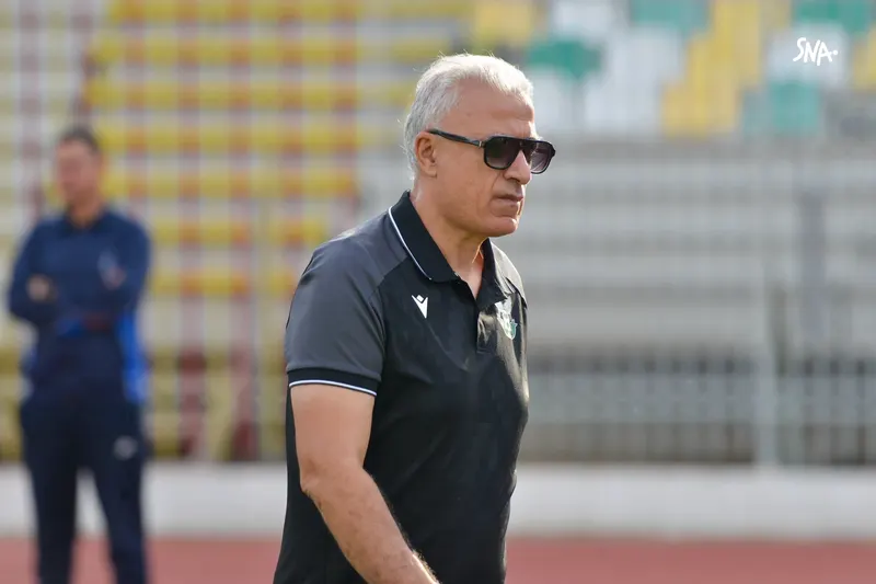 Mondher Kebaier avec le CS Constantine. Photo publiée par le club le 17 octobre 2026.
