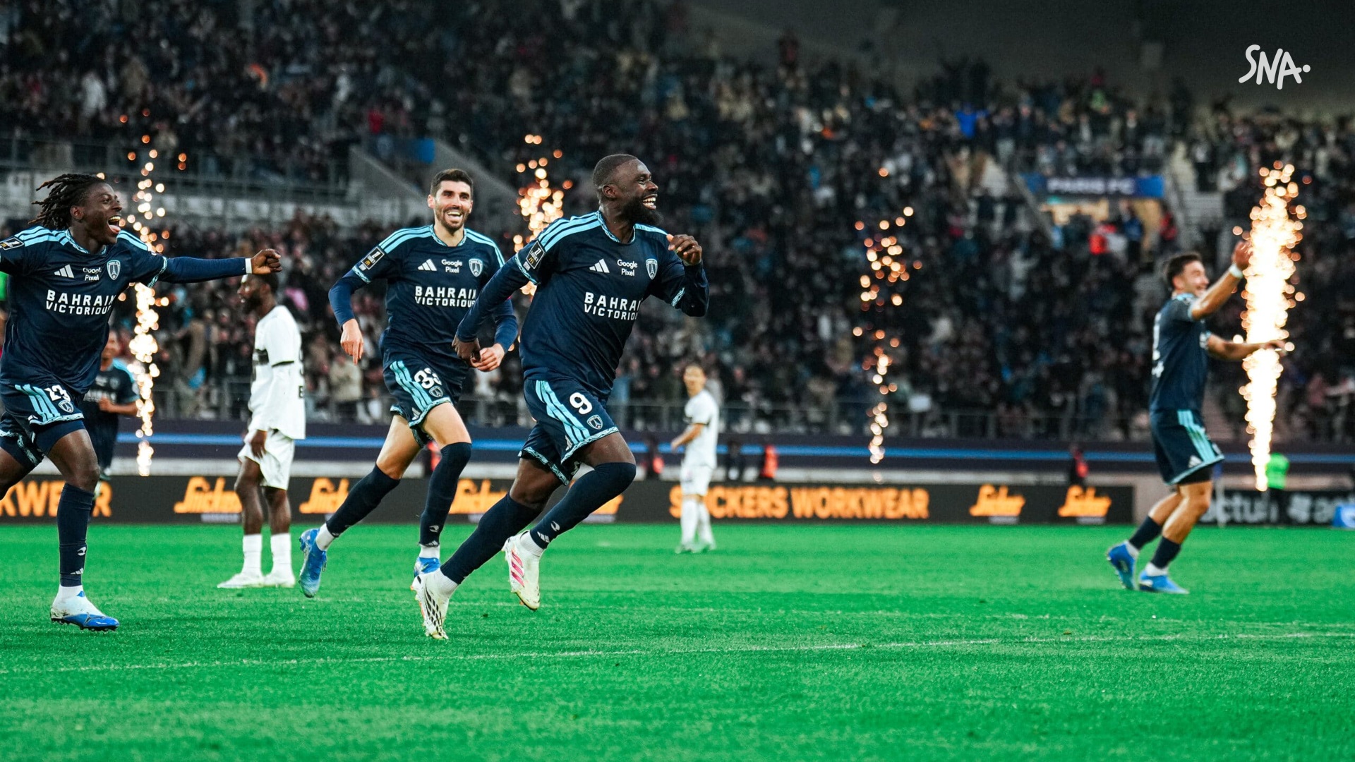 Lassine Sinayoko avec le Paris FC, contre Rennes le 18 octobre 2026. Archive.