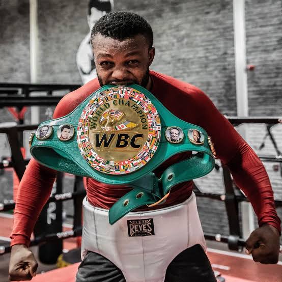 Boxe : Junior Makabu sur la route d'un nouveau titre mondial ‎