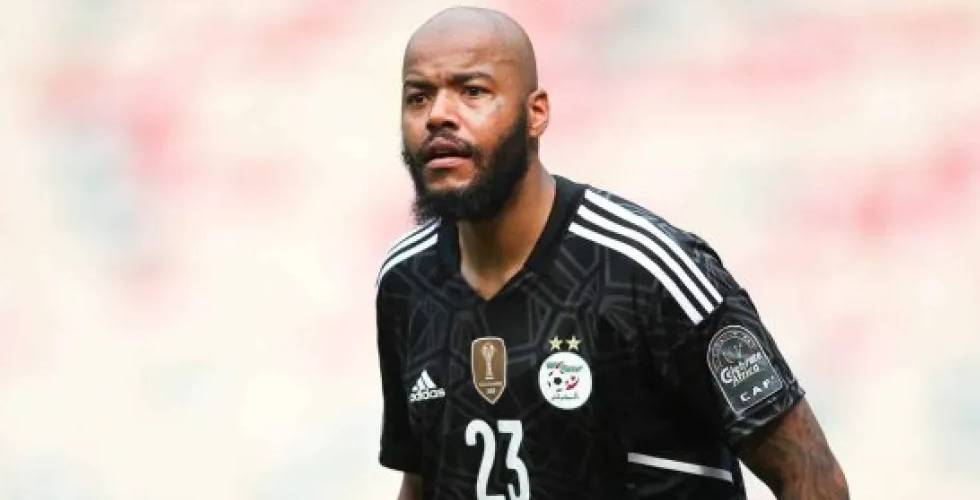 Trois matchs marquants de Raïs M’Bolhi avec l'Algérie
