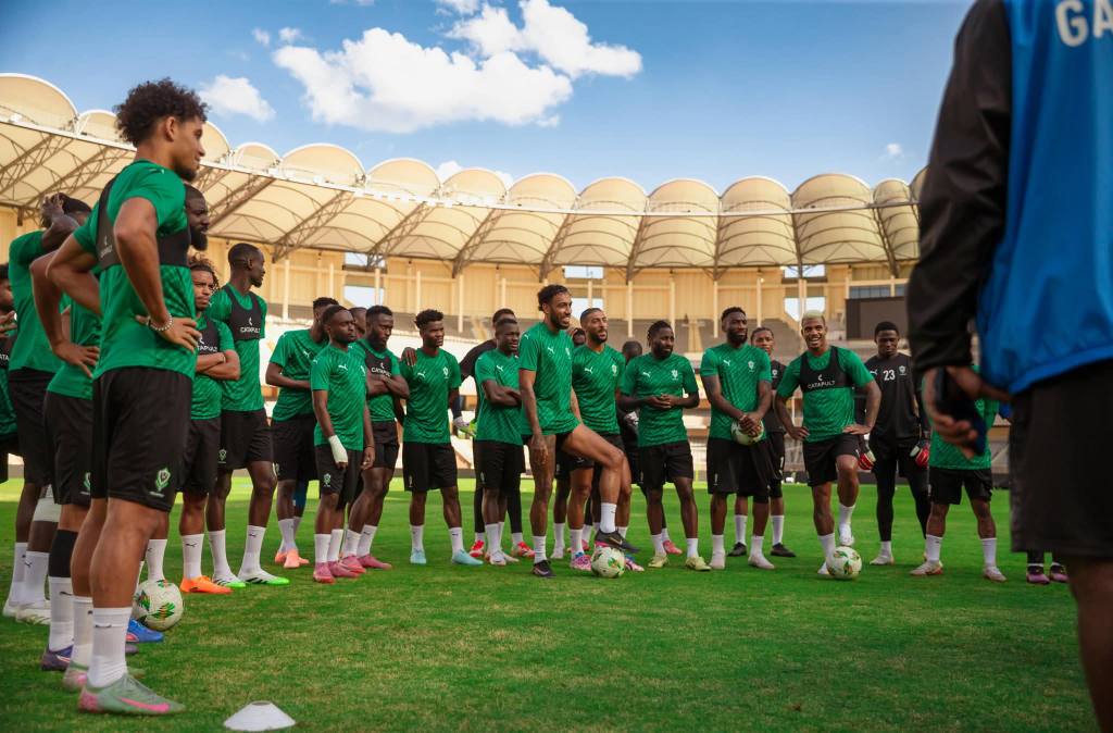 Football - Gabon: Chauvin, da Silva and Boa Morte for the Panthers' bench