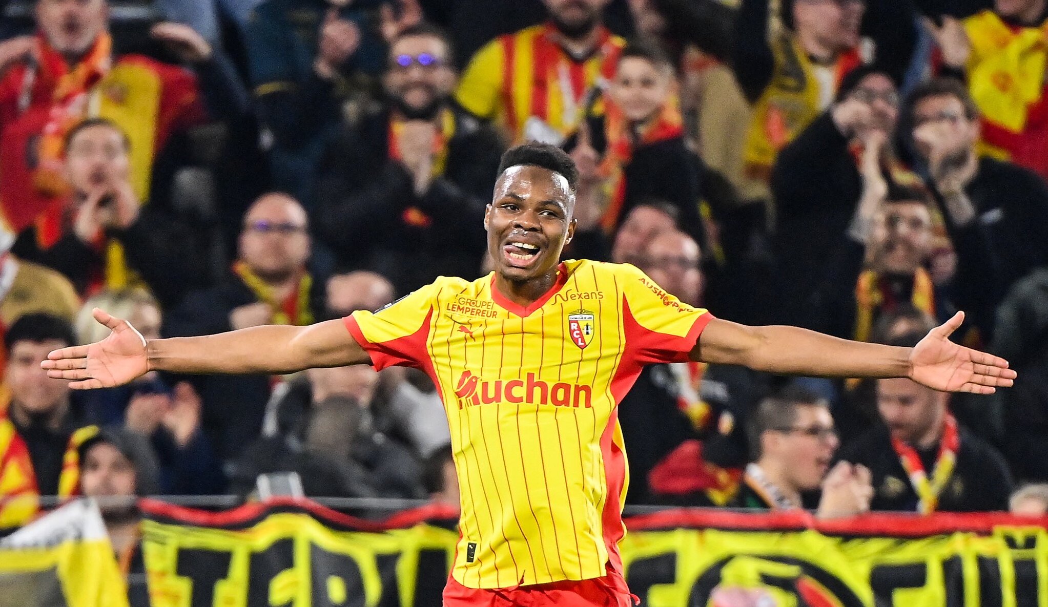 Football - RC Lens: Mamadou Sangaré, the Eagle takes flight