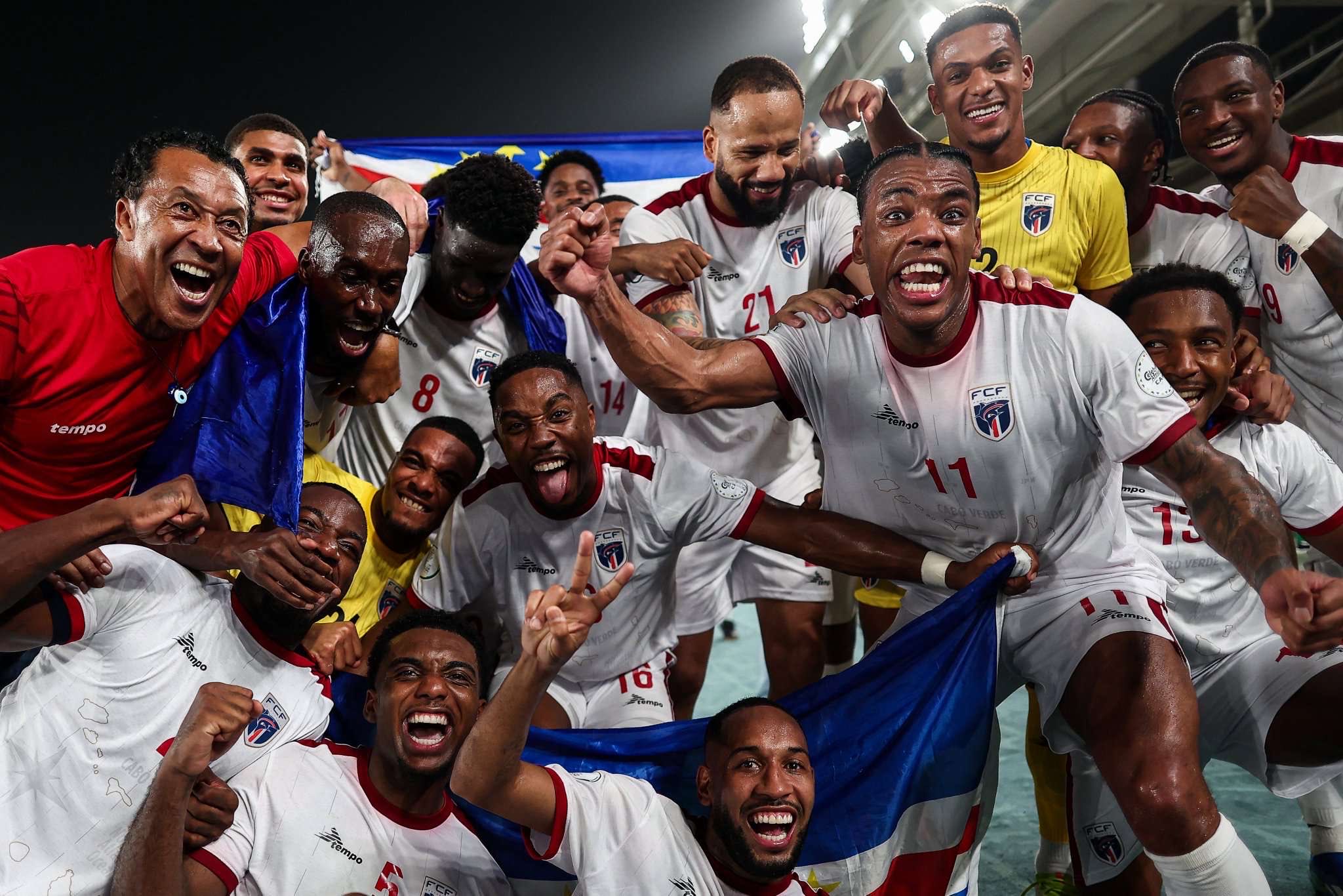 Mondial 2026 (Q) - Tops et Flops : le Cap-Vert entre dans la légende, la Tunisie impérial, le Cameroun au bord du gouffre