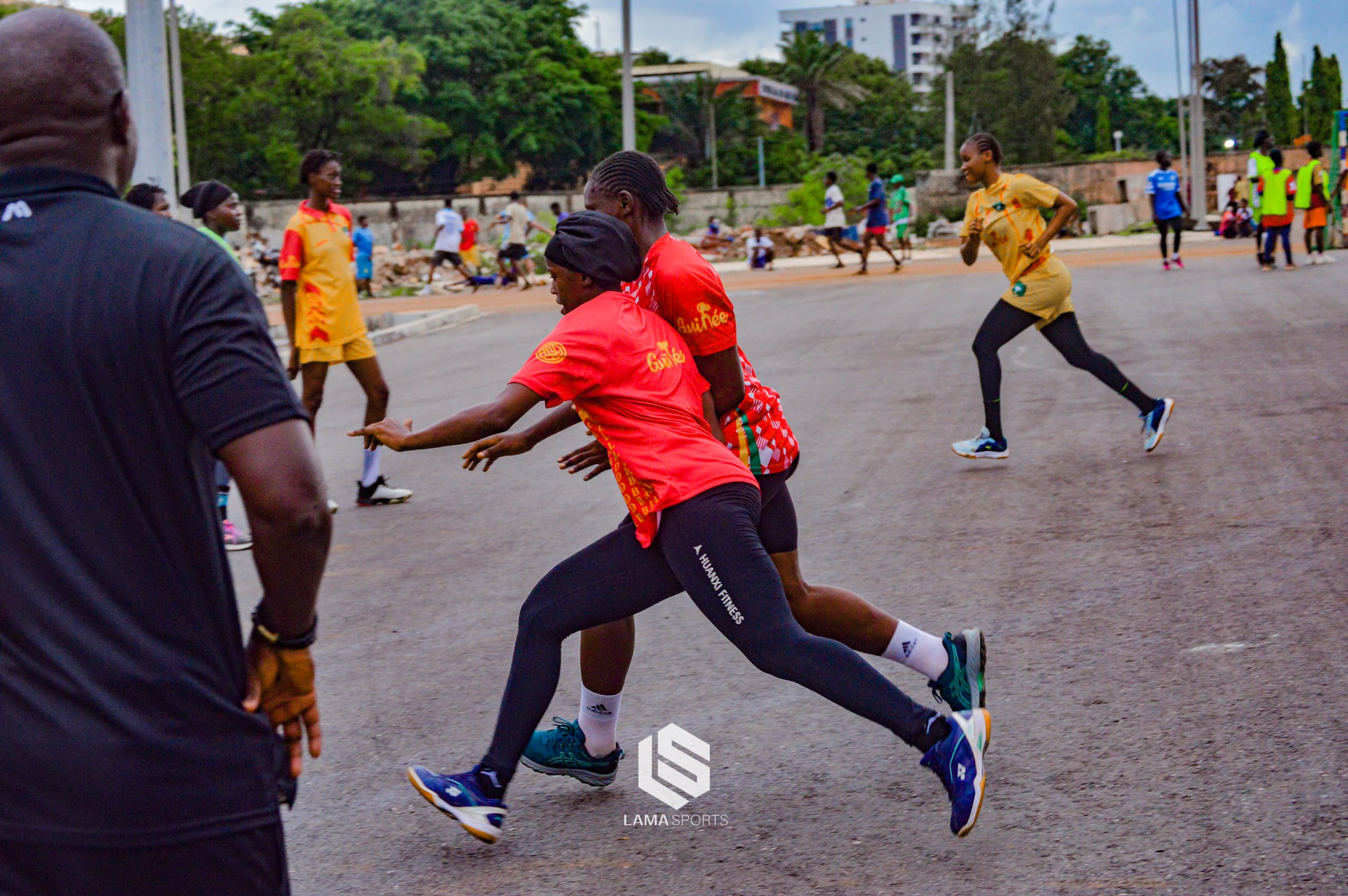 Handball - Mondial U18 : quand le bitume s'invite à la préparation de la Guinée