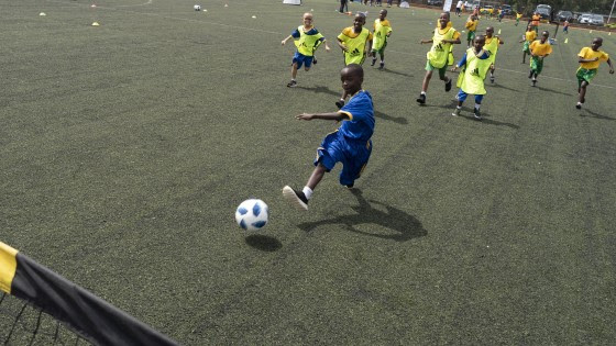 FIFA : 2,5 milliards d'euros injectés dans le développement du foot mondial et africain