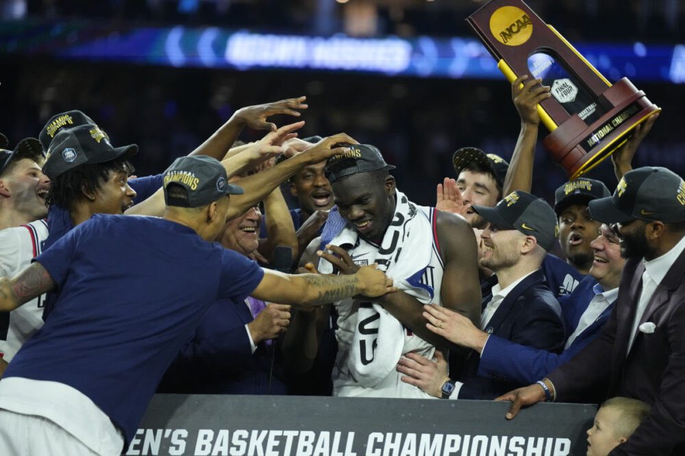 Adama Sanogo, la pépite malienne des Uconn Huskies qui rêve de la NBA
