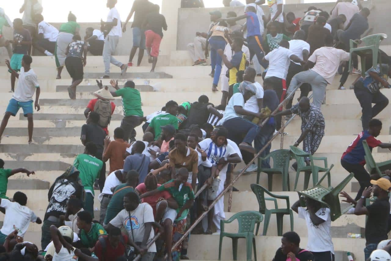 Lutte, basket, football… Pourquoi la violence s’invite dans les stades au Sénégal