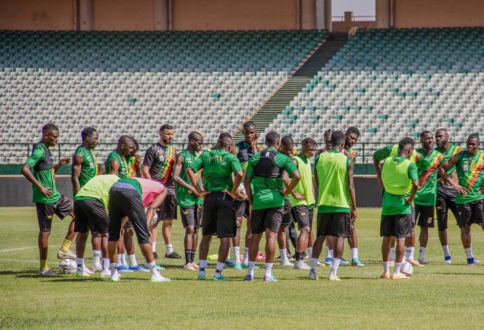 Mali : le ministère durcit le ton contre la FEMAFOOT