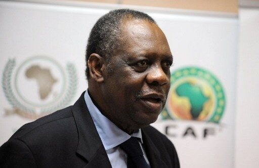 C'était Issa Hayatou, un pilier du football africain
