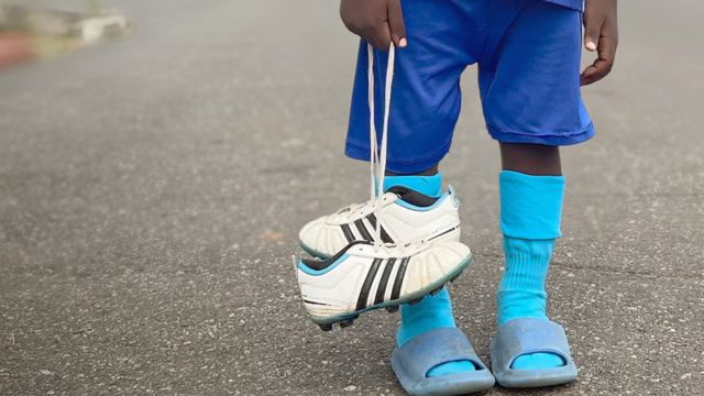 «Prédateurs sur le terrain», le docu choc sur la pédophilie dans le foot au Gabon