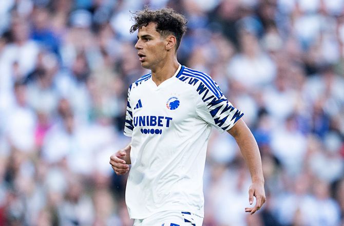 3 choses à savoir sur Amin Chiakha, le petit nouveau de l'Algérie