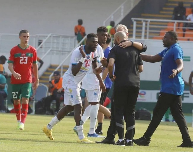 Yassine Bounou sur Mbemba : « Il disait à ses coéquipiers d’aller vers Ounahi pour le blesser »