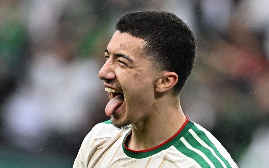 Algérie : Ibrahim Maza dans le viseur du FC Barcelone