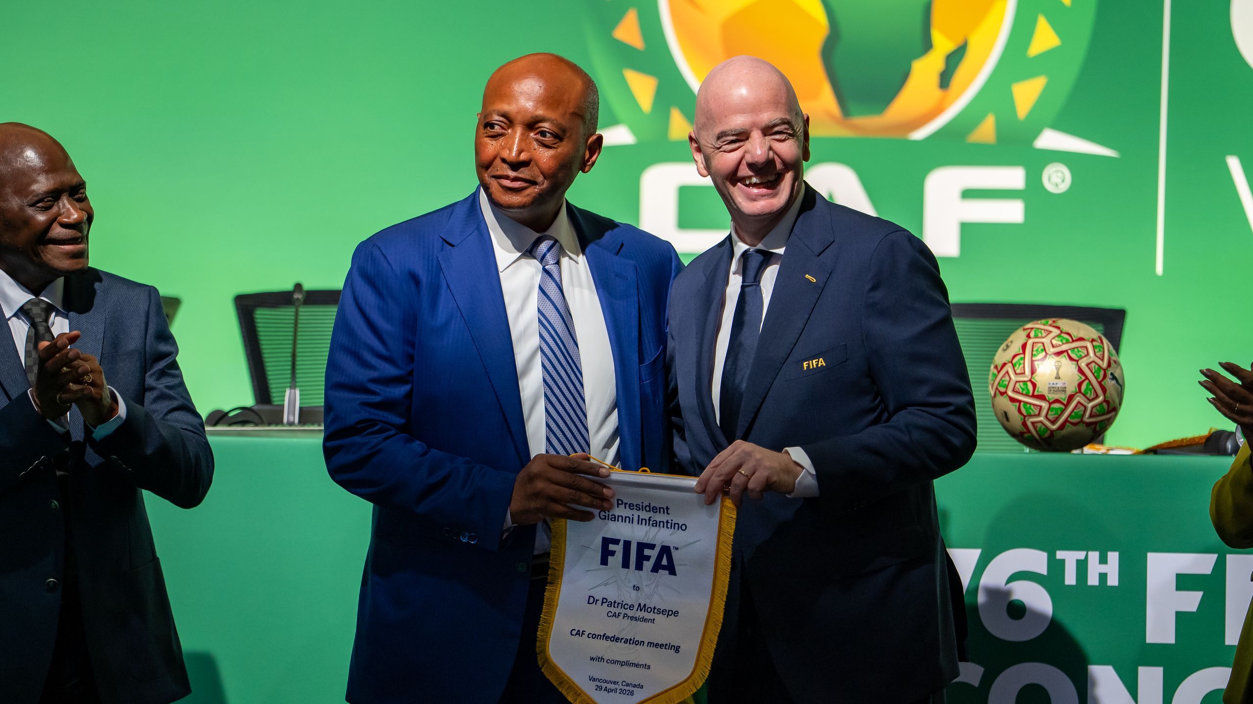 Fronde de supporters africains contre le soutien de la CAF à Gianni Infantino