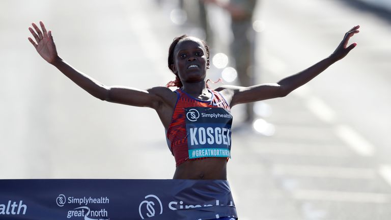 Kosgei, vainqueur du marathon de Londres