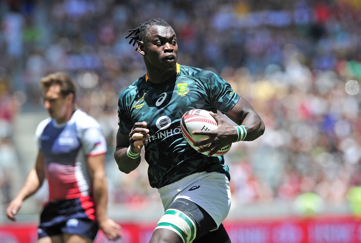 Tim Agaba of South Africa scores a try against Russia during day 1 of the 2017 HSBC Cape Town Sevens at Cape Town Stadium on 9 December 2017 © Ryan Wilkisky / BackpagePix