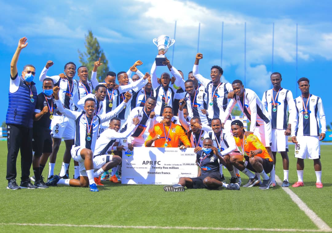 National champion 2019-2020, APF FC received its trophy, this Sunday 2 but, on the sidelines of the resumption of the Rwandan championship.