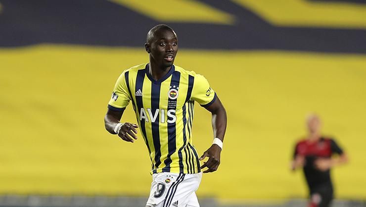 Papiss Demba Cissé, sous le maillot de Fenerbahçe.