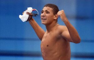 Ahmed Hafnaoui médaillé d'or au 400 m nage
