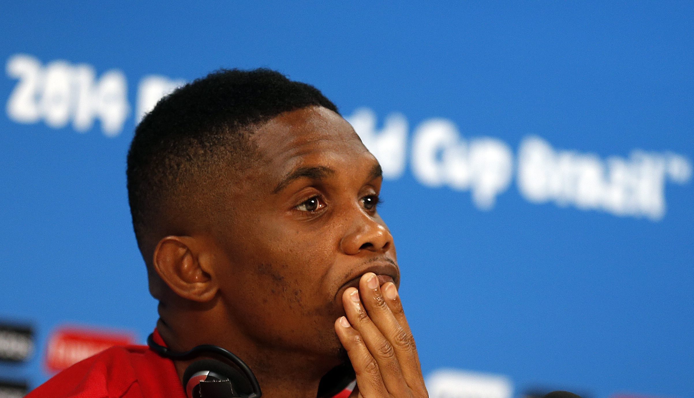 ©MAST IRHAM/EPA/MAXPPP - epa04263923 Cameroon's captain Samuel Eto'o gestures during a press conference at the Arena Amazonia in Manaus, Brazil, 17 June 2014. Cameroon will face Croatia in the FIFA World Cup 2014 group A preliminary round match on 18 June.

(RESTRICTIONS APPLY: Editorial Use Only, not used in association with any commercial entity - Images must not be used in any form of alert service or push service of any kind including via mobile alert services, downloads to mobile devices or MMS messaging - Images must appear as still images and must not emulate match action video footage - No alteration is made to, and no text or image is superimposed over, any published image which: (a) intentionally obscures or removes a sponsor identification image; or (b) adds or overlays the commercial identification of any third party which is not officially associated with the FIFA World Cup)  EPA/MAST IRHAM   EDITORIAL USE ONLY (MaxPPP TagID: maxsportsfrtwo083417.jpg) [Photo via MaxPPP]