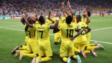 Equateur mène 2-0 contre Qatar à la mi-temps