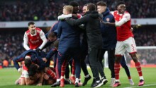 Arsenal célèbre la victoire contre Bournemouth