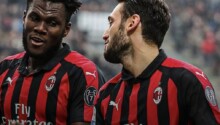 Franck Kessié et Calhanoglu au Milan AC