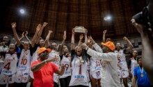 Les filles de FBA, vainqueurs de la Coupe.