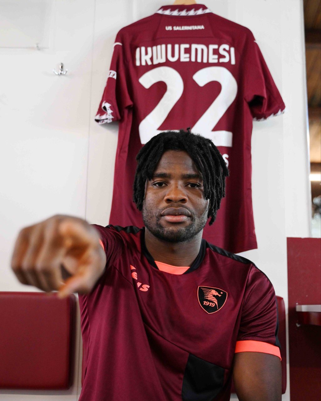 Salernitana recrute Chukwubuikem Ikwuemesi