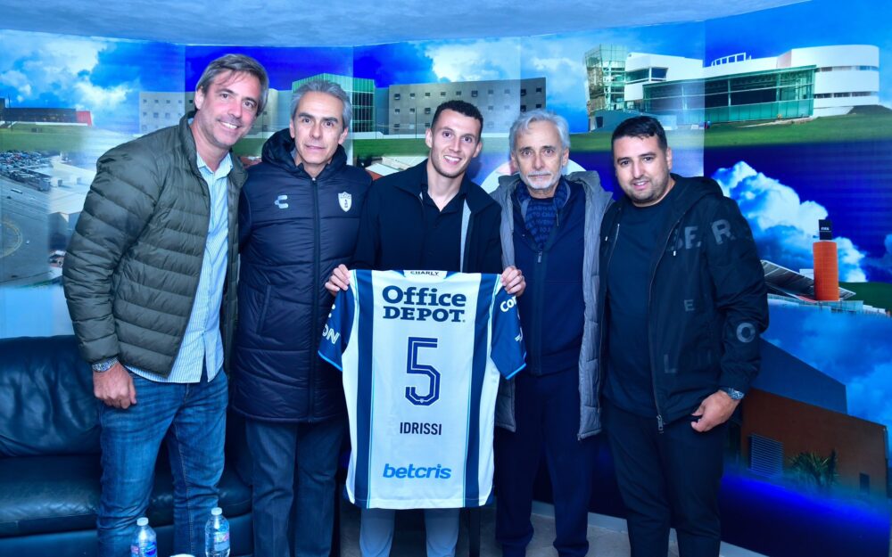 Oussama Idrissi à Pachuca au Mexique