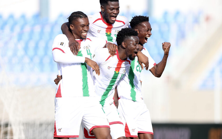 Bertrand Traore of Burkina Faso celebrates goal with teammates during the 2026 FIFA World Cup Qualifiers between Ethiopia and Burkina Faso at Stade El Abdi in El Jadida, Morocco on 21 November 2023 - Photo by Icon sport