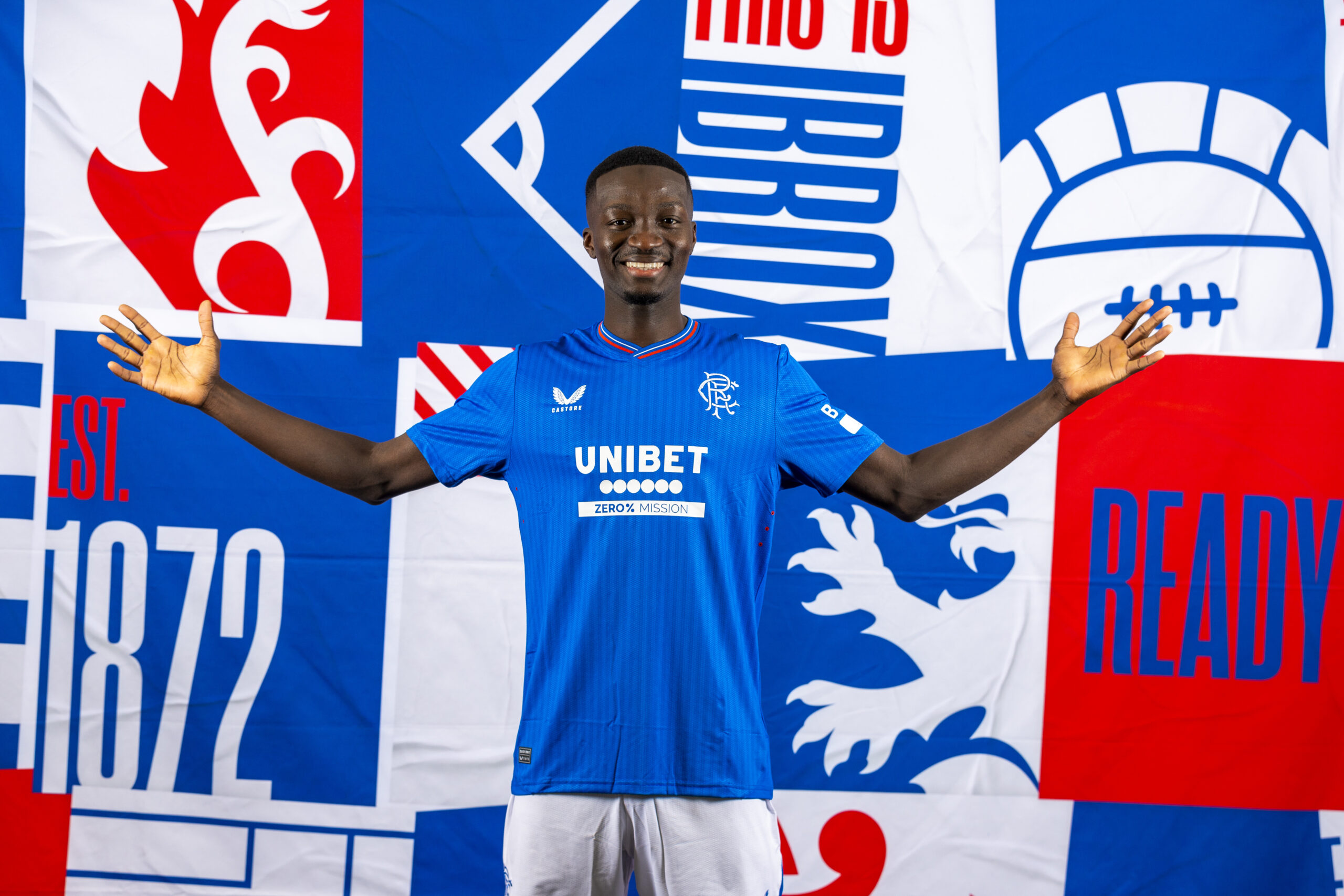 Rangers have completed the signing of Mohamed Diomande from Nordsjaelland.