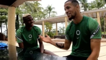 Victor Osimhen et son capitaine Troost Ekong