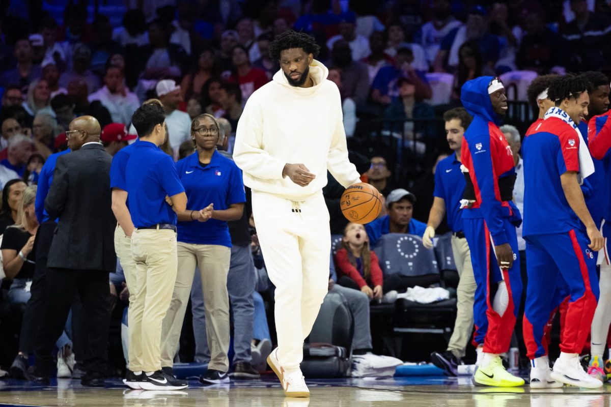 NBA: Joel Embiid prend une faute techniq