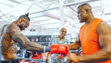 Boxe pour Khan, Francis Ngannou peut battre Deontay Wilder