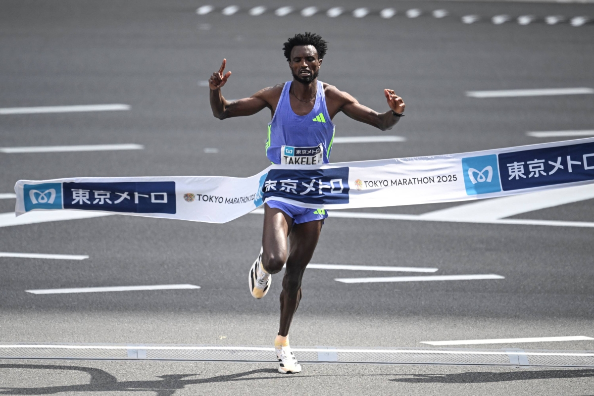 Ethiopia's Tadese Takele finishes in first place to win the men's category of the Tokyo Marathon in Tokyo on March 2, 2025.     YUICHI YAMAZAKI/Pool via REUTERS