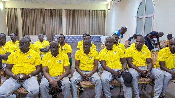 Staff technique des Étalons U17