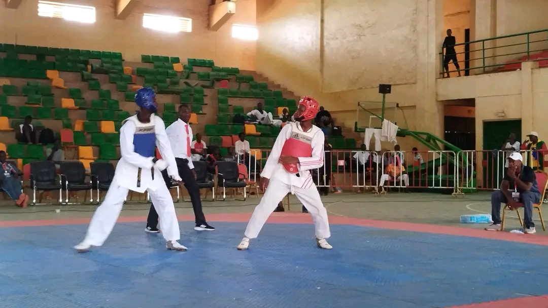 L'un des combats lors du Championnat national de taekwondo, saison 2024-2025.