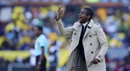Le MC Alger en discussions avec Rulani Mokwena